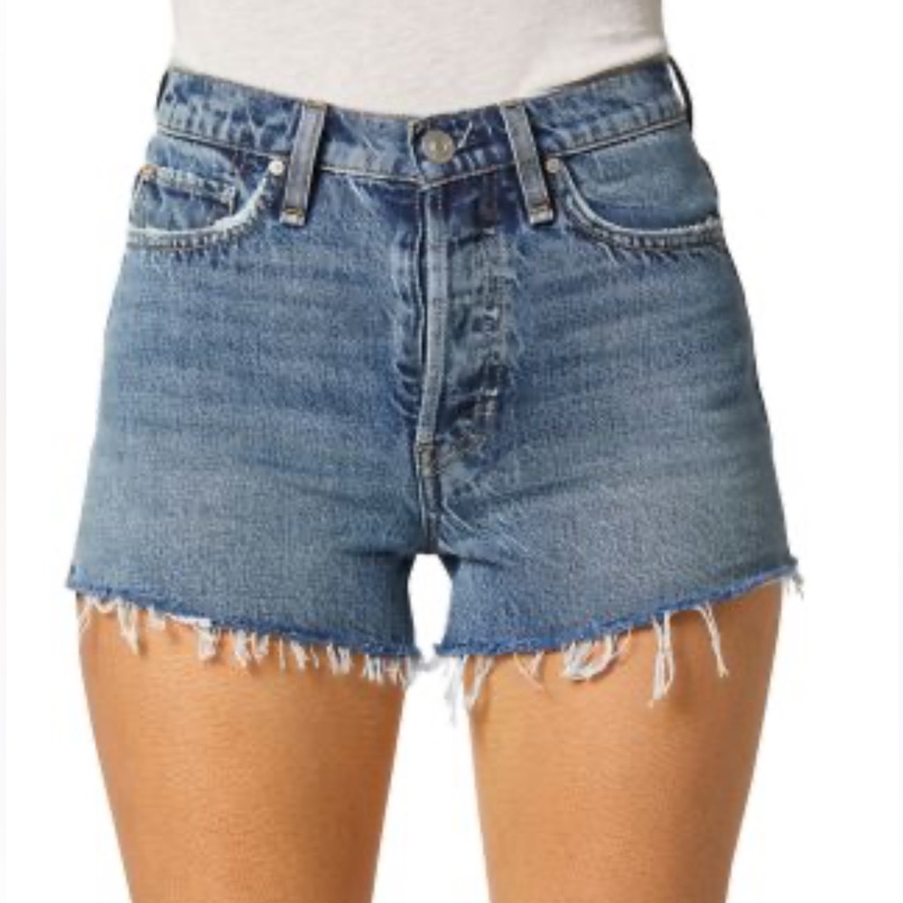 Hudson Cara Classic Denim Frayed Shorts in Bite MSRP $135